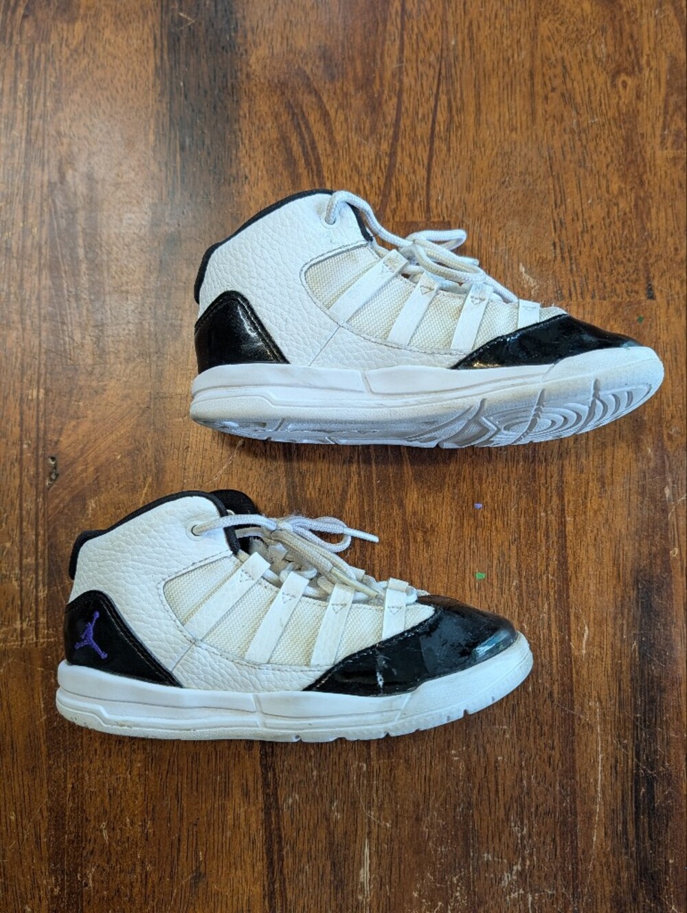 Nike Air Jordan Max High Top Shoes Toddler Size 10C White Black Athletic Sneaker